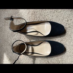Black Flats Vince Camuto